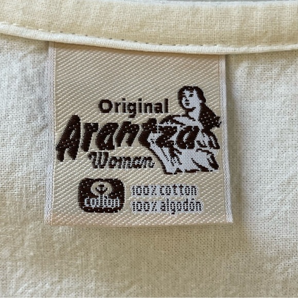 Handmade Top Embroidery Short Sleeve Cotton Button Round Collares  - Picture 5 of 7